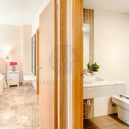 Golf Hills Garden House Appartement Estepona