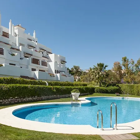 Golf Hills Garden House Appartement *