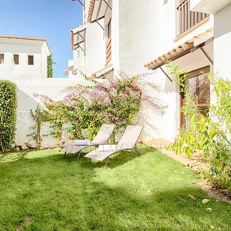 Golf Hills Garden House Appartement Estepona
